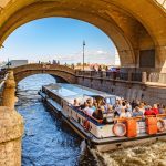 Водные Экскурсии в Петербурге: очарование города на водах