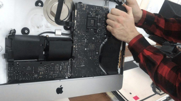 Как разобрать iMac