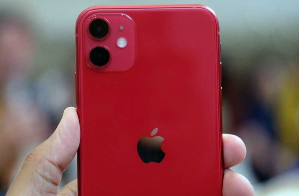 Первый обзор телефона iPhone 11: обновлённого iPhone XR