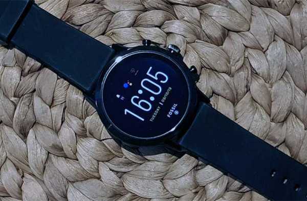 Обзор Fossil Gen 5: стильные и умные часы на Wear OS